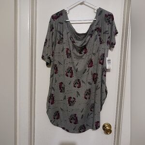 Torrid off the shoulder tee